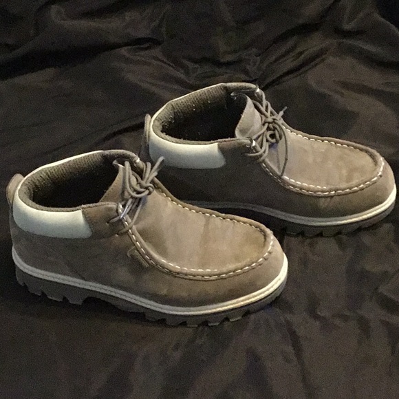 Lugz Shoes | Lugz Grey Boots Size 9 